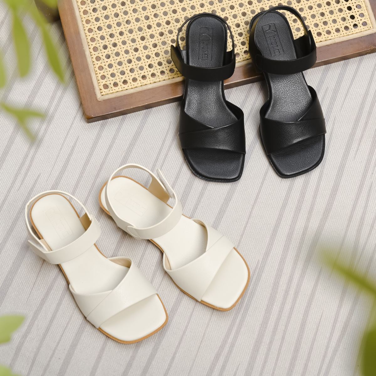 Giày sandal nữ đế 3 phân YOMI SY0691H – thiết kế tối giản, nhẹ chân, phối đồ công sở thanh lịch